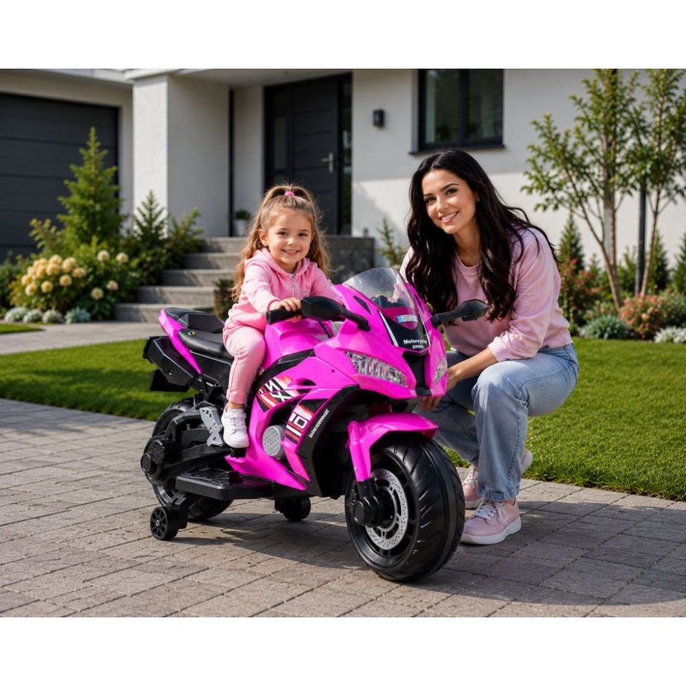 Didelis lenktyninis motociklas turi akumuliatorių, minkštus ratus, minkštą sėdynę / OZB909
