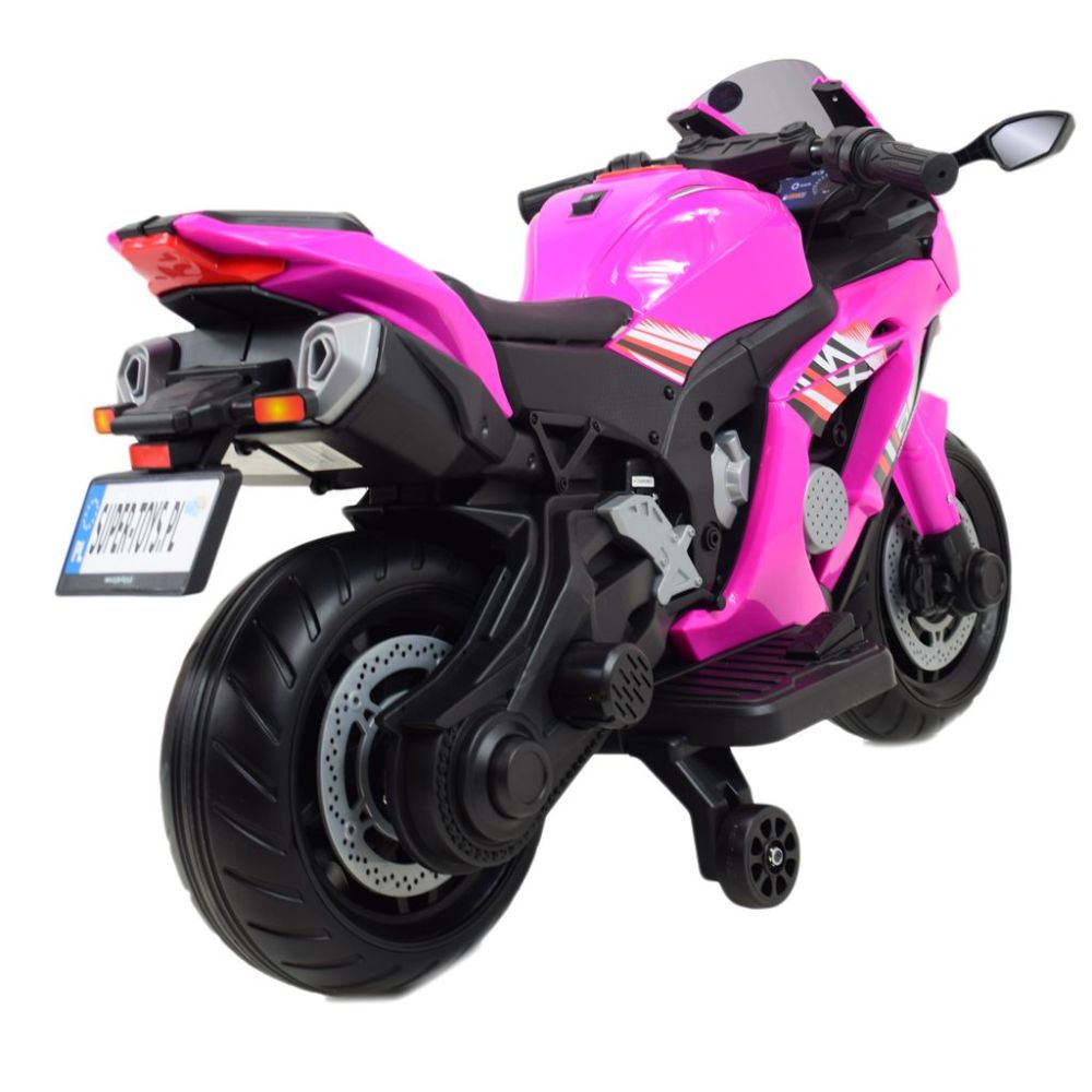 Didelis lenktyninis motociklas turi akumuliatorių, minkštus ratus, minkštą sėdynę / OZB909