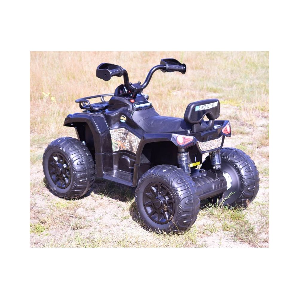 MEGA QUAD NA AKUMULATOR, MIĘKKIE KOŁA, MIĘKKIE SIEDZENIE, AMORTYZATORY/JS009