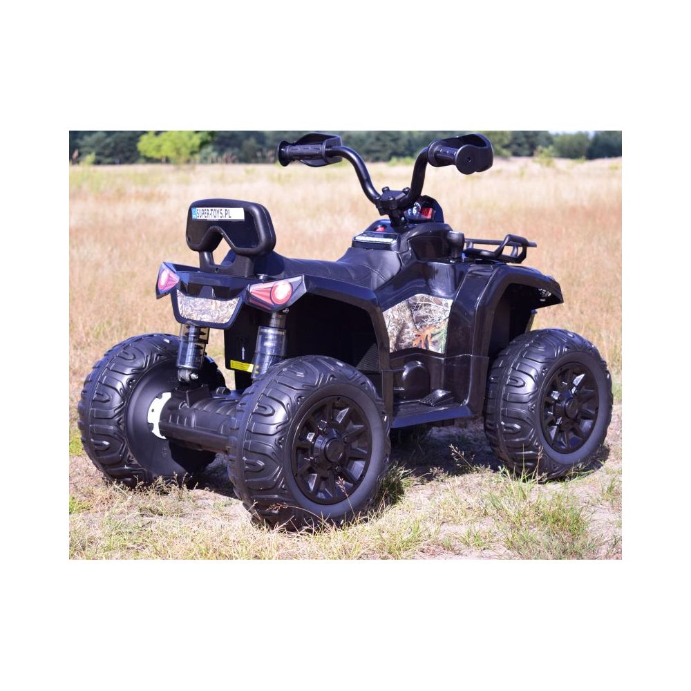 MEGA QUAD NA AKUMULATOR, MIĘKKIE KOŁA, MIĘKKIE SIEDZENIE, AMORTYZATORY/JS009