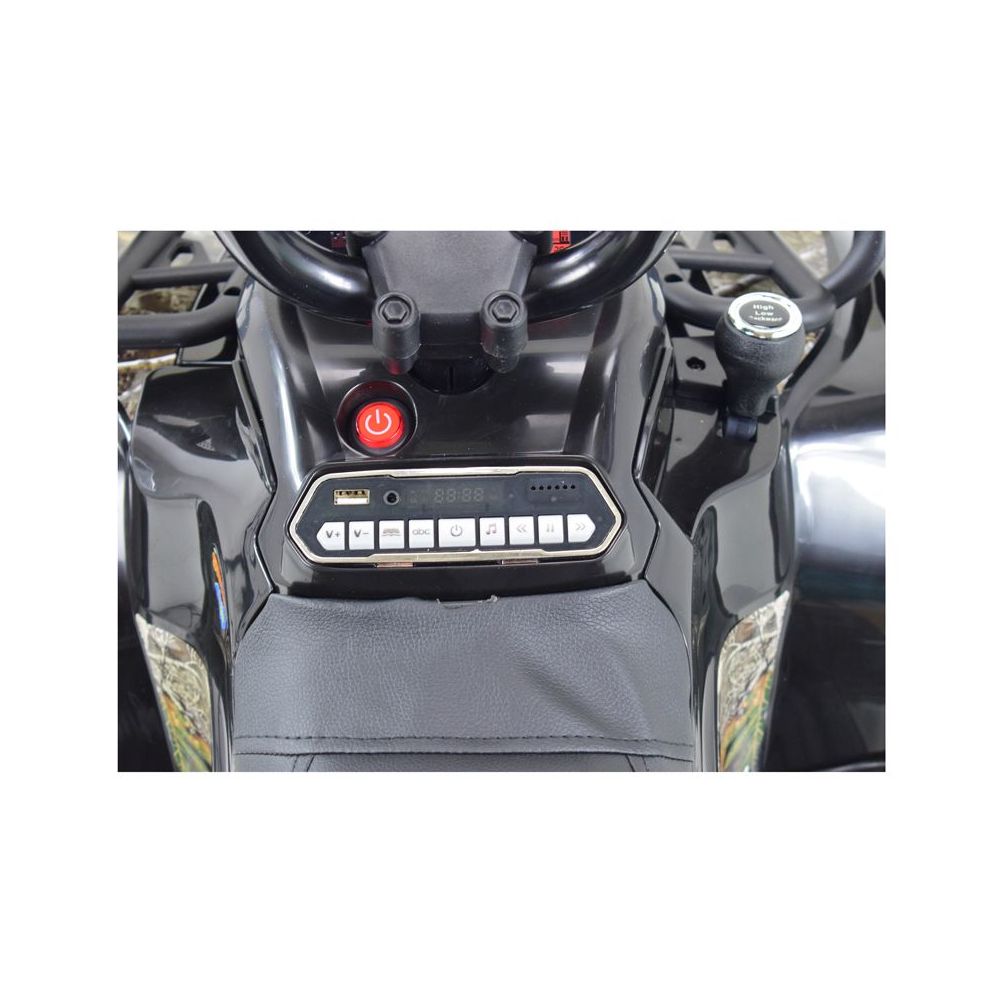 MEGA QUAD SU AKUMULIATORIUMI, MINKŠTI RATAI, MINKŠTA SĖDYNĖ, AMORTIZATORIAI/JS009