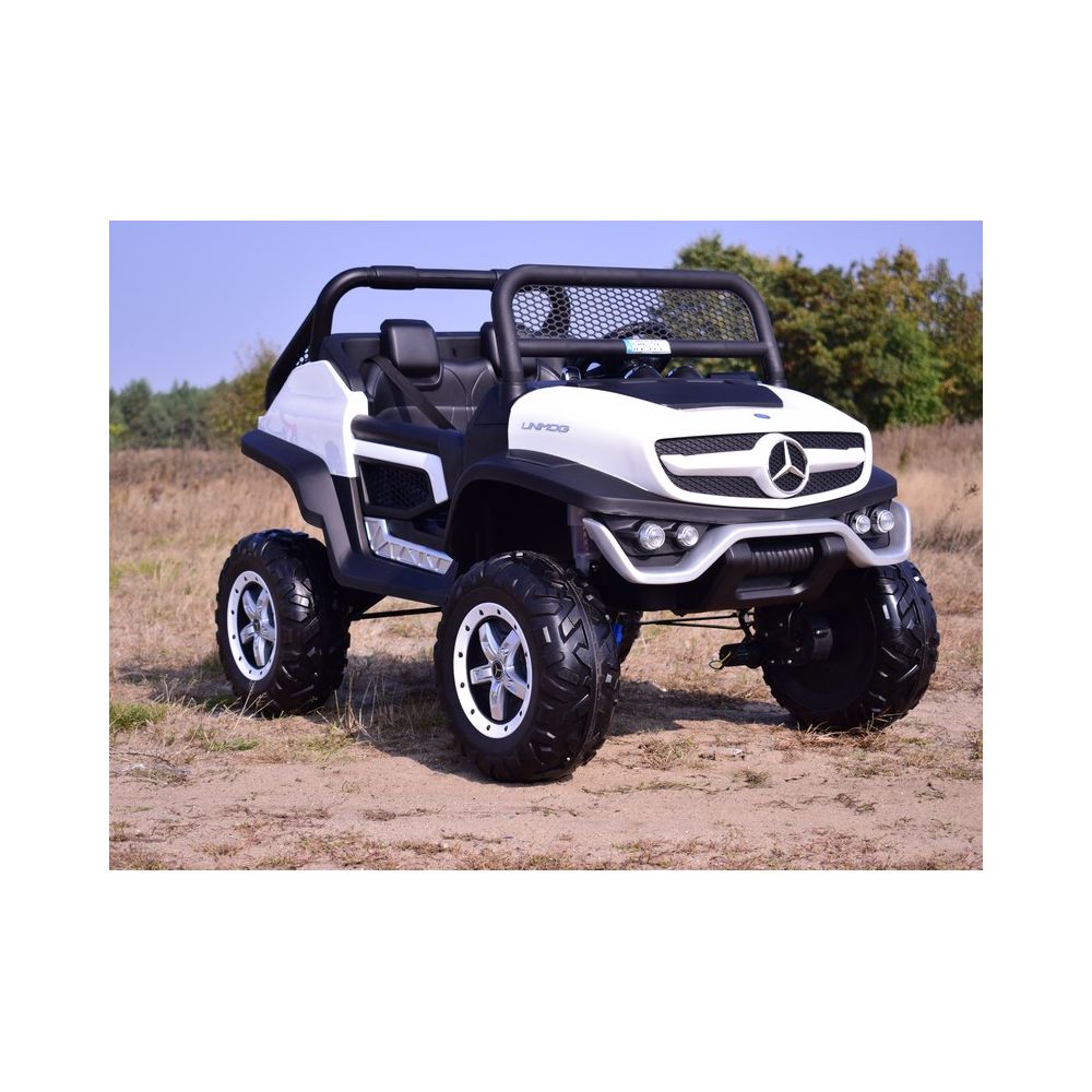 MERCEDES BENZ UNIMOG 4X4, 12 V, 14 Ah, amortizatoriai, minkštos padangos, minkšta sėdynė – puiki galimybė / UNIMOG