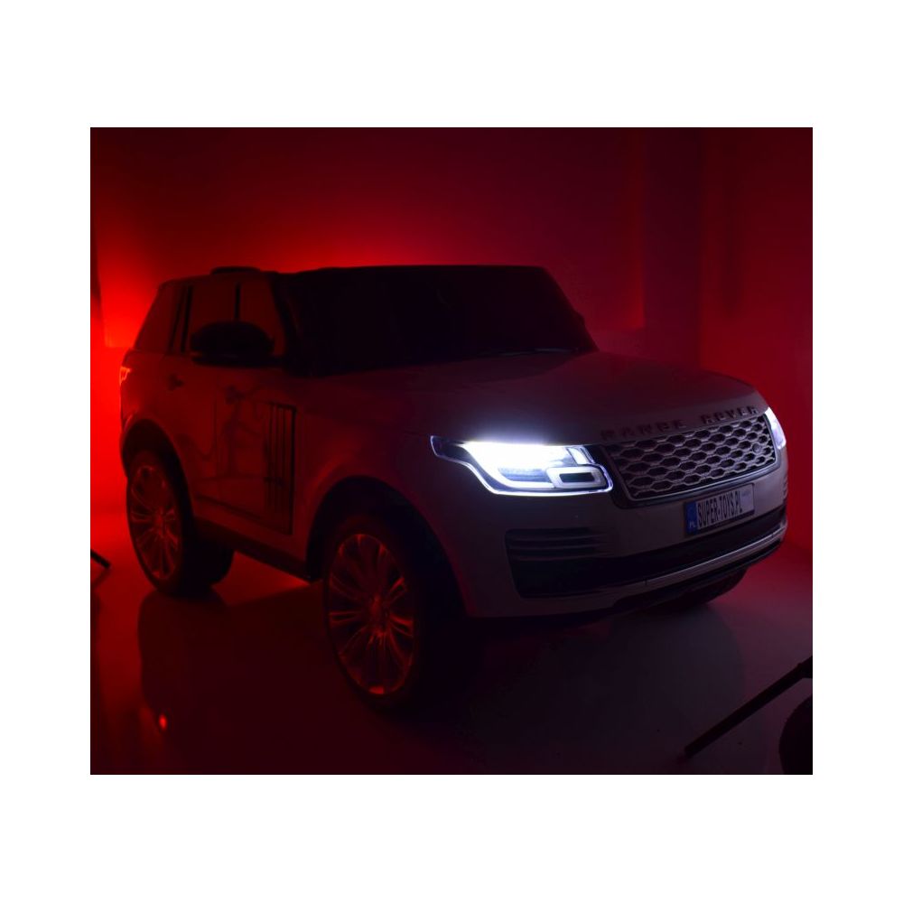 RANGE ROVER - MIĘKKIE KOŁA, MIĘKKIE SIEDZENIE, DŹWIĘK SPORTOWY SILNIKA, PEŁNA OPCJA/DK-RR999