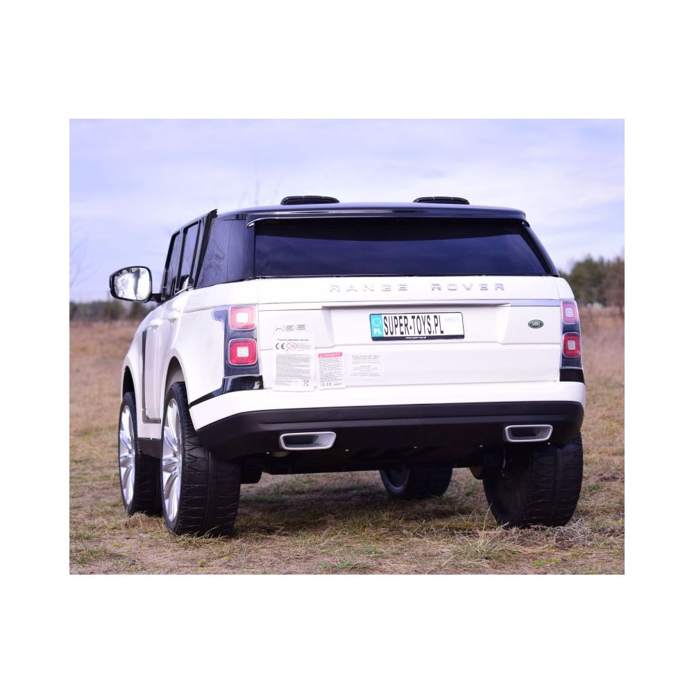 RANGE ROVER – MINKŠTI RATAI, MINKŠTA SĖDYNĖ, SPORTISKAS VARIKLIO GARSAS, VISOS PAPILDOMOS FUNKCIJOS/DK-RR999