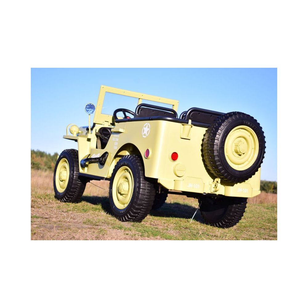 MEGA KARINIS ZIP-AUTOMOBILIS 3 VAIKAMS, 4X4, BATERIJOMIS MAITINAMAS BAGAŽAS, MINKŠTI RATAI, MINKŠTA SĖDYNĖ / JH101