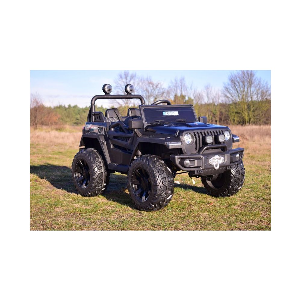 MEGA DŻIP OFF ROAD 4X4, MIĘKKIE KOŁA, MIĘKKIE SIEDZENIE, FUNKCJA BUJANIA, KLUCZYK,/HC8988