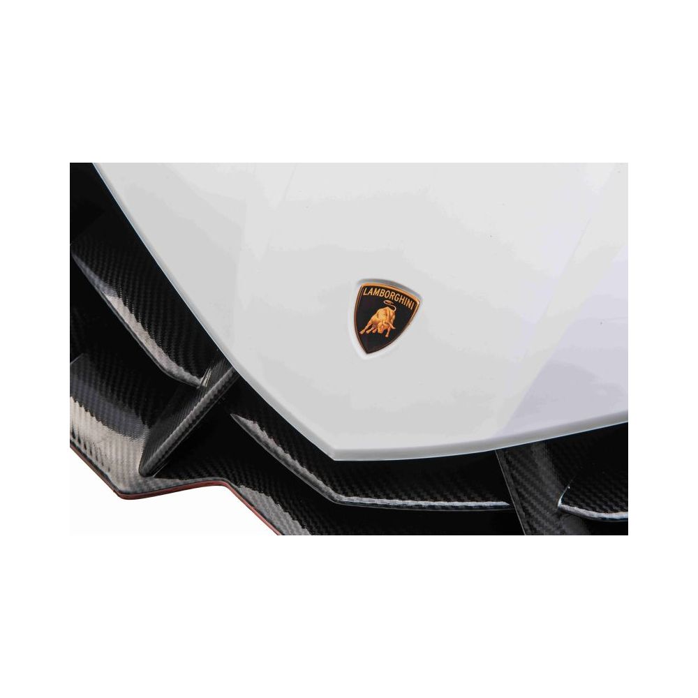 Elektromobilis „LAMBORGHINI VENENO“ SU AKUMULIATORIUMI /XMX615