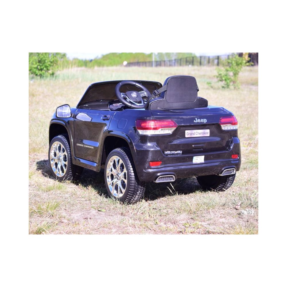 ORIGINALUS „JEEP GRAND CHEROKEE“, MINKŠTI RATAI, MINKŠTA SĖDYNĖ, PUIKI VERSIJA/JJ2055