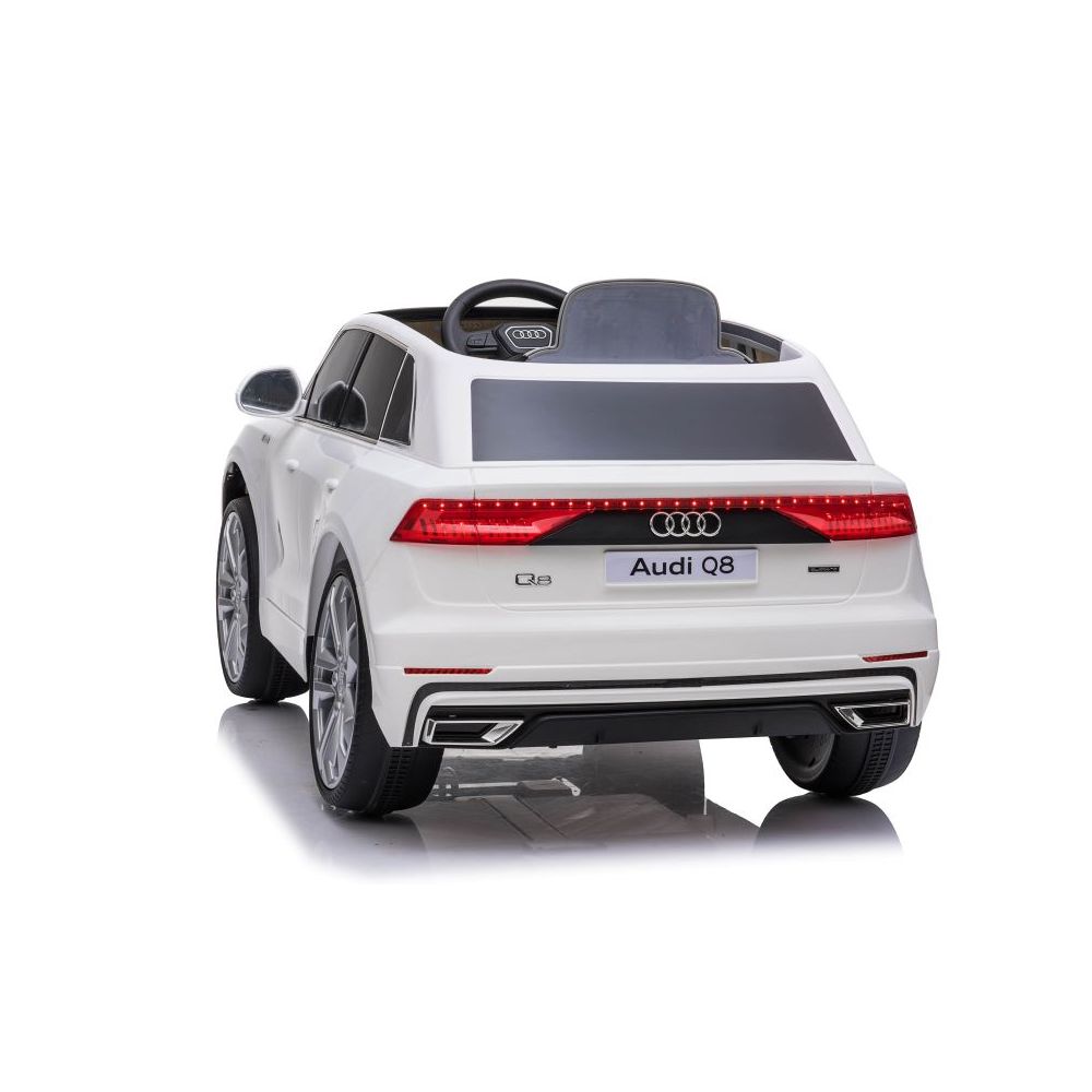 ORIGINALUS „AUDI Q8“ SU GERIAUSIA ĮRANGA, MINKŠTI RATAI, MINKŠTA SĖDYNĖ / JJ2066
