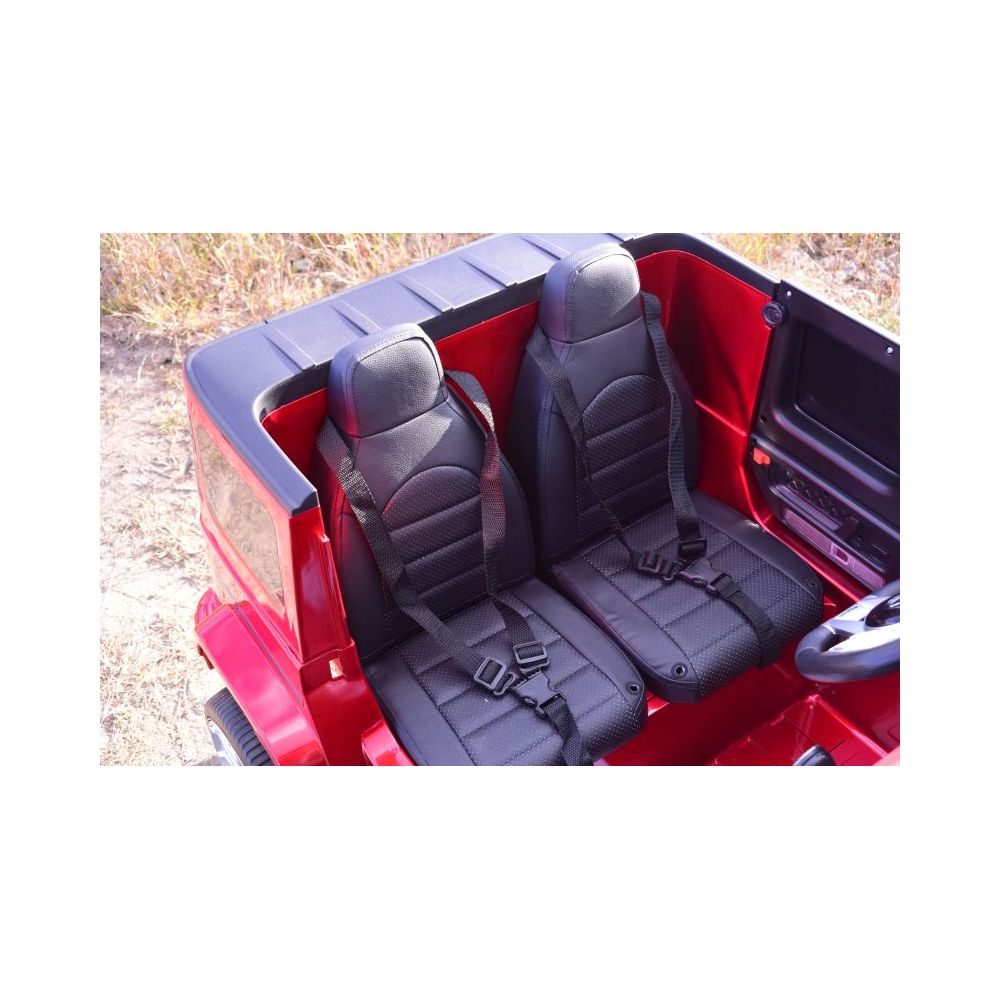 „MERCEDES G63 AMG“ 2 VAIKAMS, 24 V, 4X4, MINKŠTI EVA RATAI, MINKŠTA SĖDYNĖ, POLIROTUOTAS LAKAS, VISOS PAPILDOMOS PASIRINKTYS / S