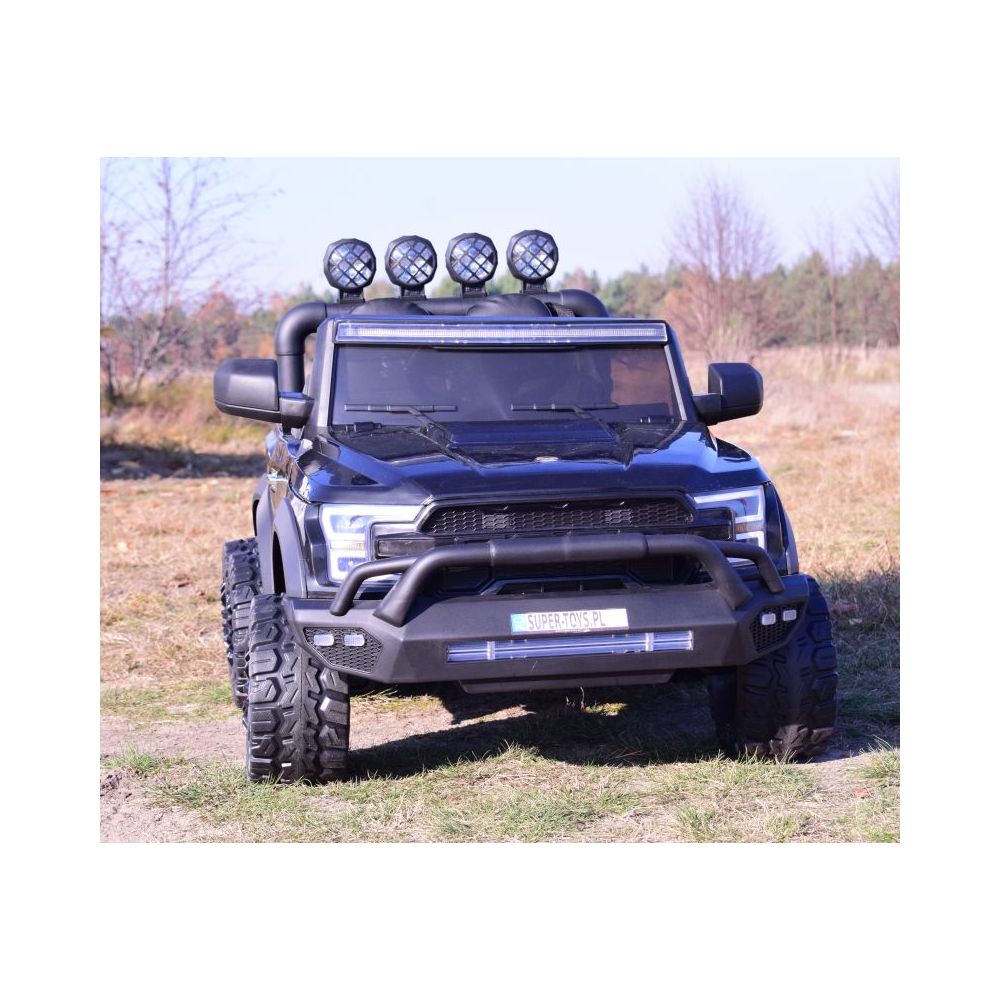 MEGA JEEP WORKS SIX 4X4, 2 X 12V MĘKKIE KOŁA, MIĘKKIE SIEDZENIE/JC003