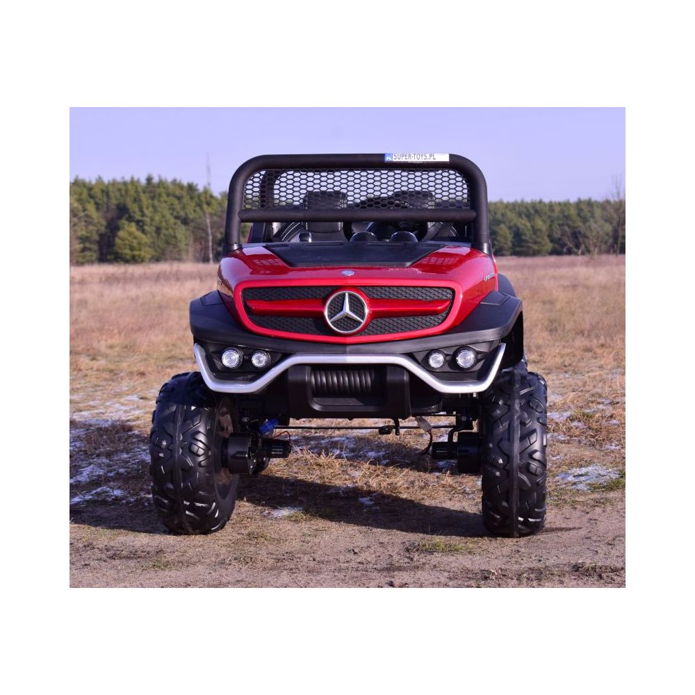 MERCEDES BENZ UNIMOG 4X4, 12 V, 14 Ah, amortizatoriai, minkšti ratai, MP4, laka – puiki galimybė / UNIMOG
