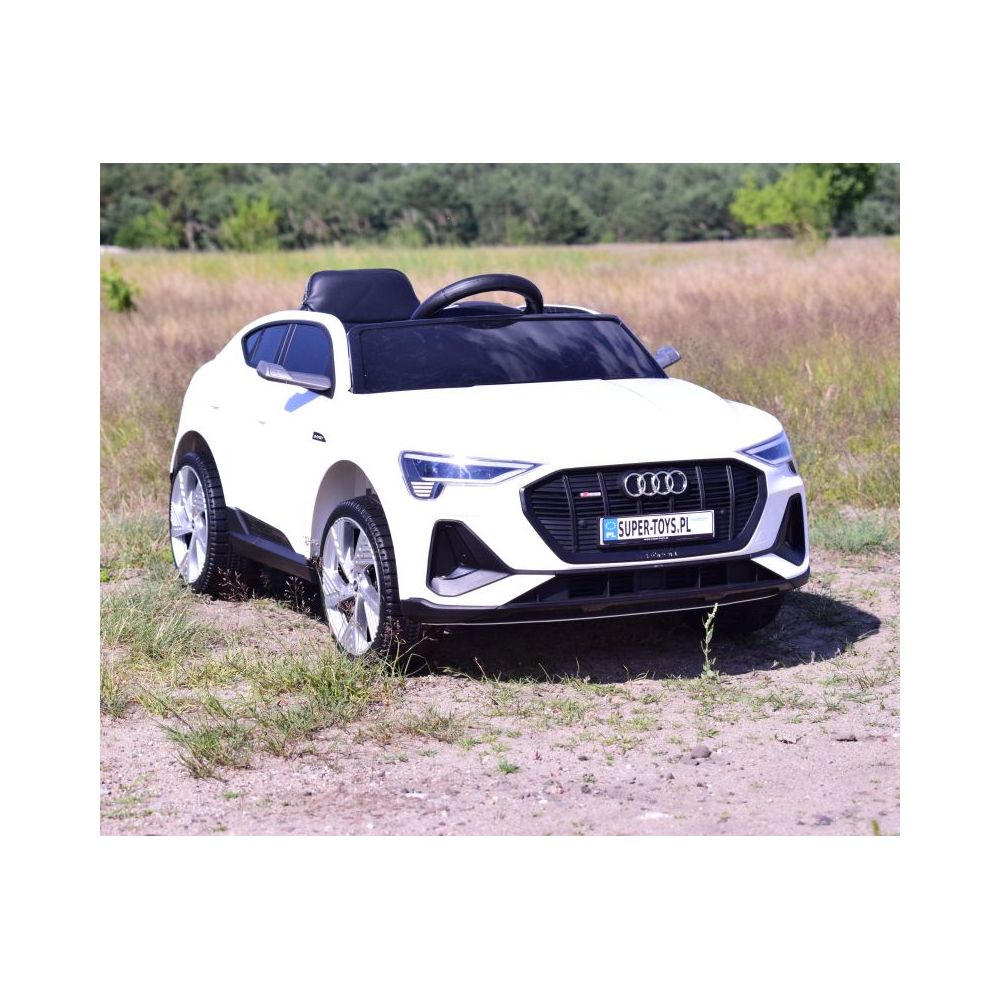 AKUMULIATORINIS AUTOMOBILIS „AUDI E-TRON SPORTBACK“ – GERIAUSIA VERSIJA/QLS6688