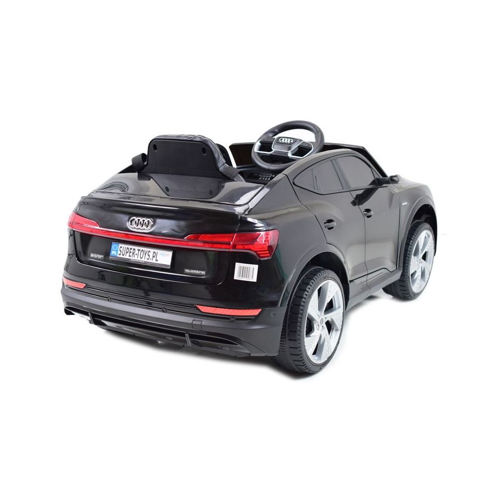 Elektromobilis „AUDI E-TRON SPORTBACK“ – / QLS6688