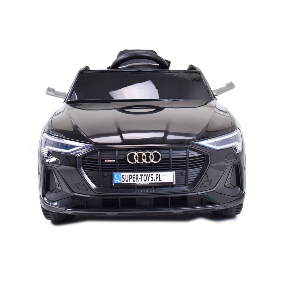 AUTO NA AKUMULATOR AUDI E-TRON SPORTBACK NAJLEPSZA WERSJA/QLS6688