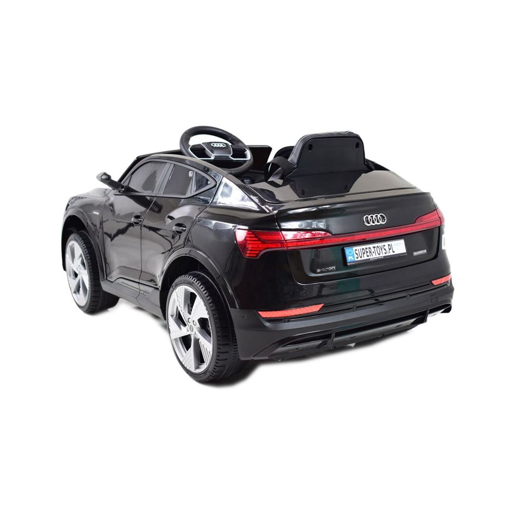 AUTO NA AKUMULATOR AUDI E-TRON SPORTBACK NAJLEPSZA WERSJA/QLS6688