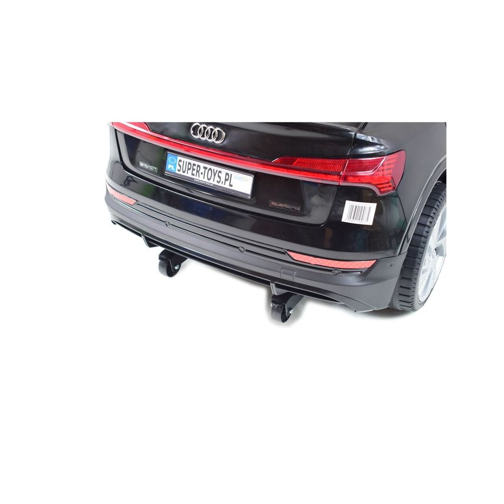 AUTO NA AKUMULATOR AUDI E-TRON SPORTBACK NAJLEPSZA WERSJA/QLS6688