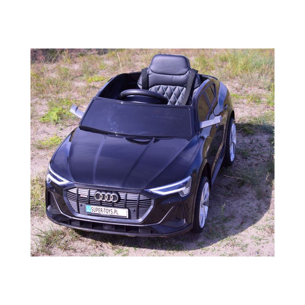 AUTO NA AKUMULATOR AUDI E-TRON SPORTBACK NAJLEPSZA WERSJA/QLS6688