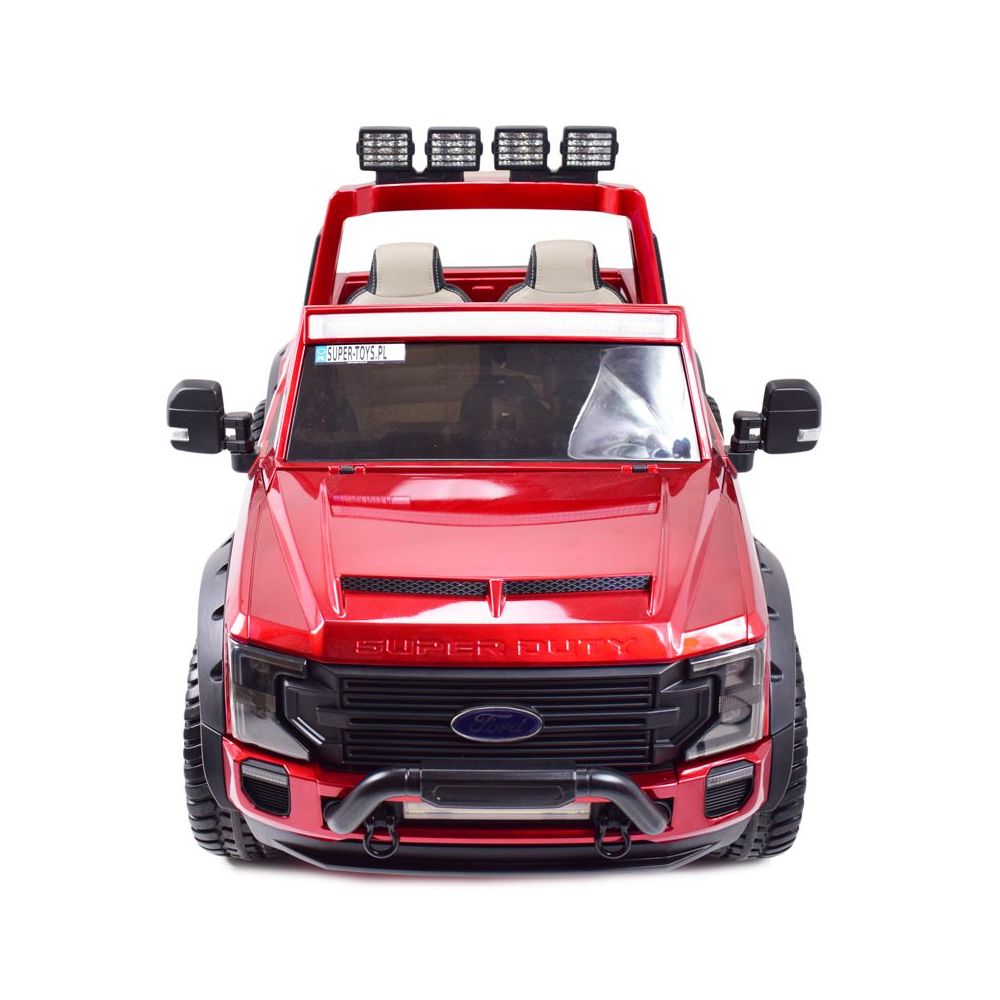 AUTOMOBILIS SU ORIGINALIA „FORD SUPER DUTY 4X4“ AKUMULIATORIUMI, 24 V, LAKUOTAS KUFERIS, REGULUOJAMA SĖDYNĖ / SX2088