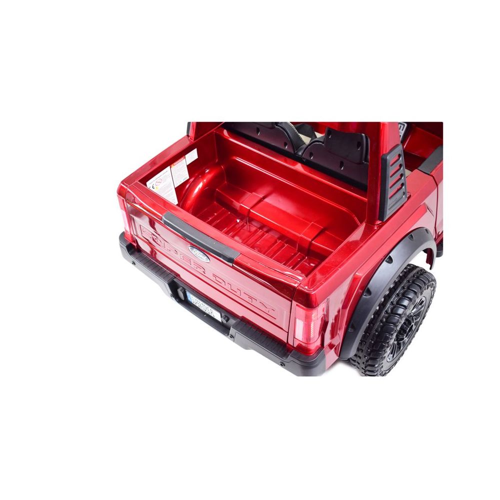 AUTOMOBILIS SU ORIGINALIA „FORD SUPER DUTY 4X4“ AKUMULIATORIUMI, 24 V, LAKUOTAS KUFERIS, REGULUOJAMA SĖDYNĖ / SX2088