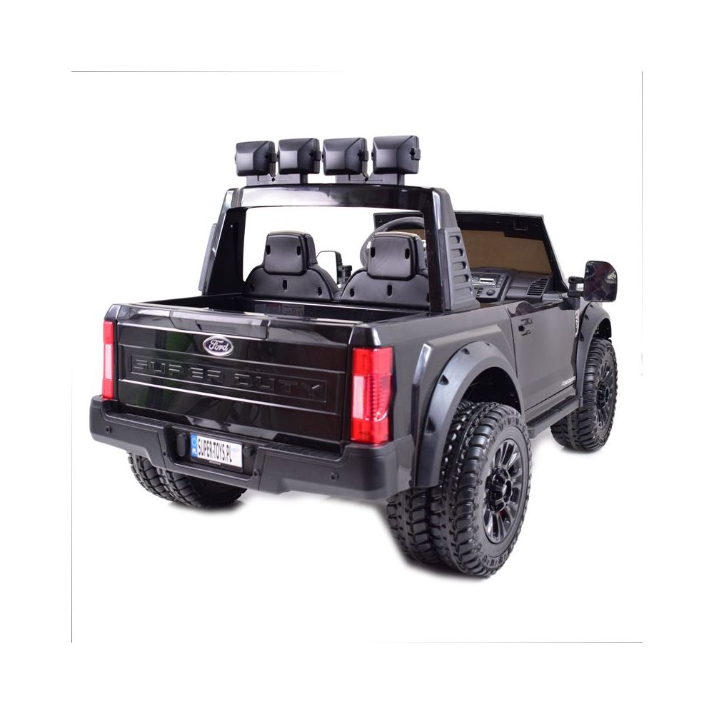 AUTOMOBILIS SU ORIGINALIA „FORD SUPER DUTY 4X4“ AKUMULIATORIUMI, BAGAŽINĖ, ORO KONDICIONAVIMAS, REGULIUOJAMA SĖDYNĖ / SX2088