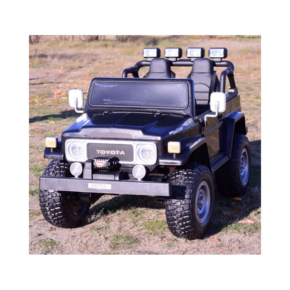 TOYOTA LAND CRUISER NA AKUMULATOR WERSJA 4X4, 320 WAT DLA 2 DZIECI/S316