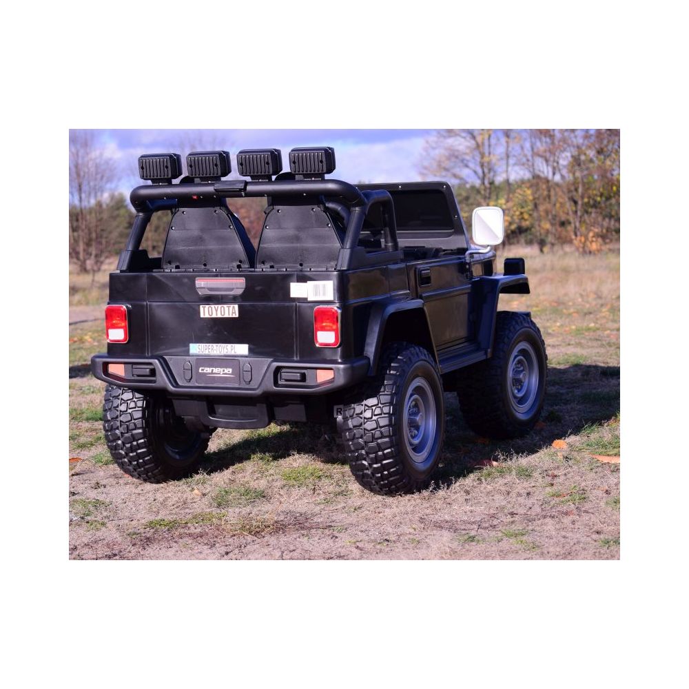 TOYOTA LAND CRUISER NA AKUMULATOR WERSJA 4X4, 320 WAT DLA 2 DZIECI/S316