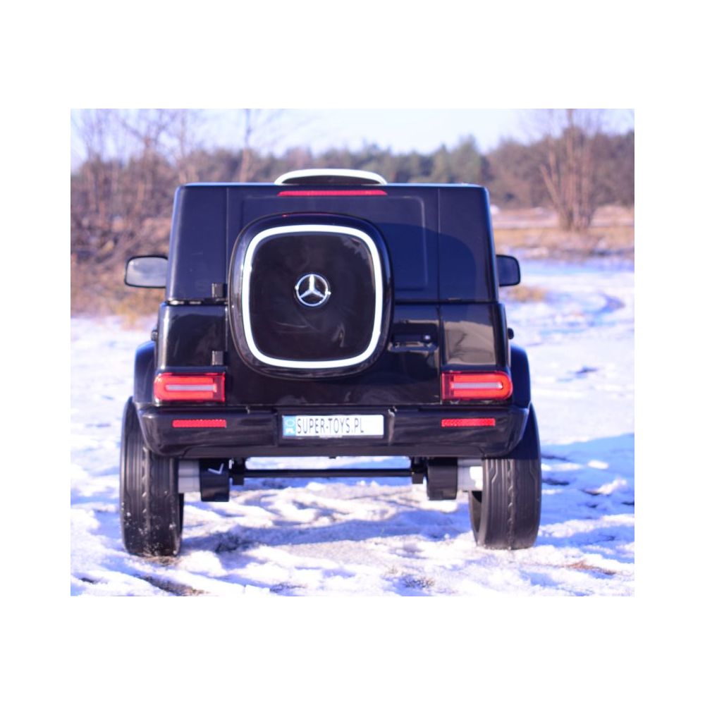 „MERCEDES BENZ EQG“ su akumuliatoriumi, „Super“ versija – sankaba, lagaminas/JJ2088