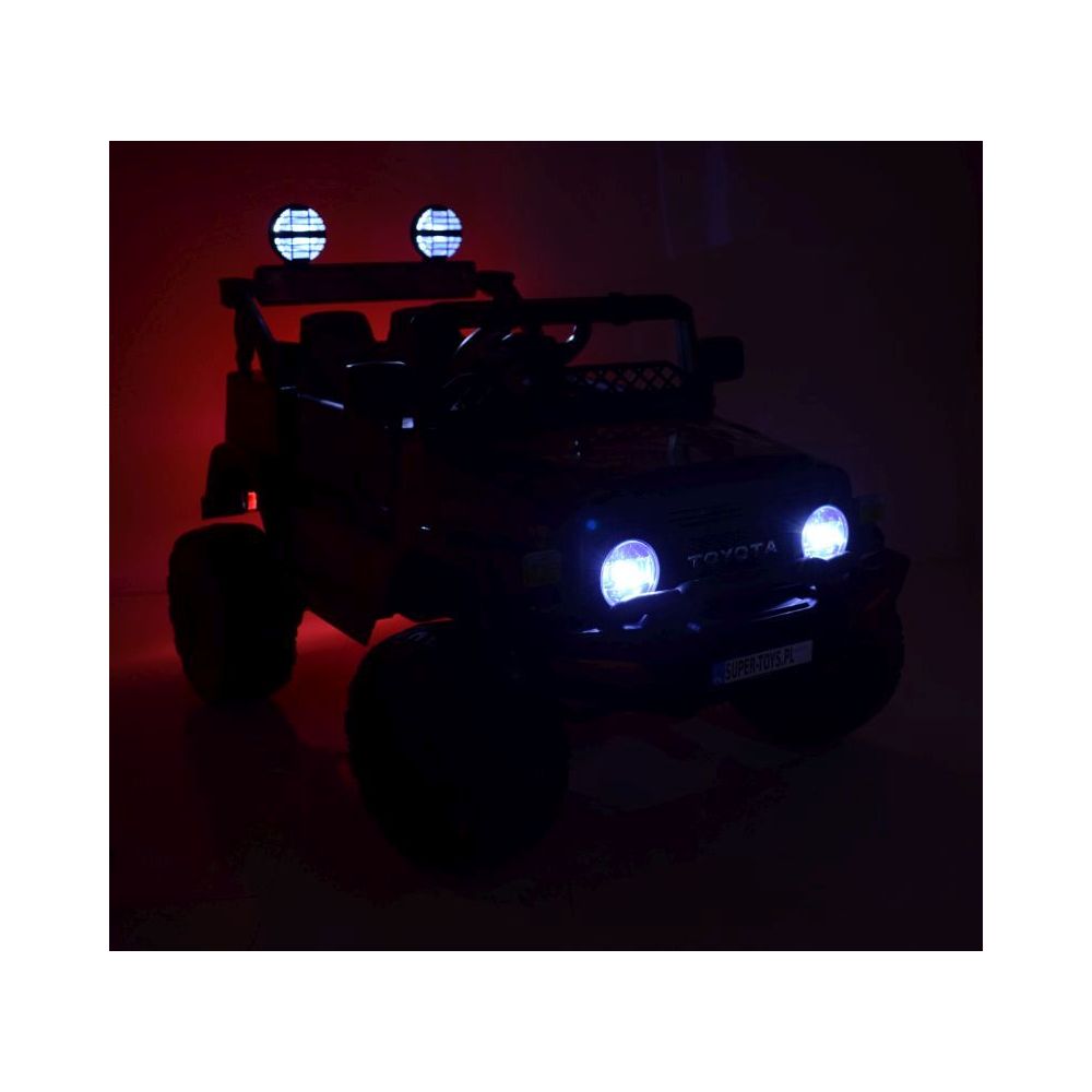 TOYOTA FJ CRUISER NA AKUMULATOR WERSJA 4X4, 180 WAT/JJ2099