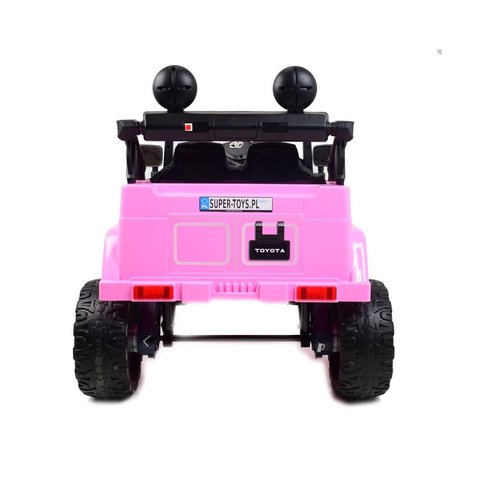 „TOYOTA FJ CRUISER“ SU AKUMULIATORIUMI, 4X4 VERSIJA, 180 VAT/JJ2099