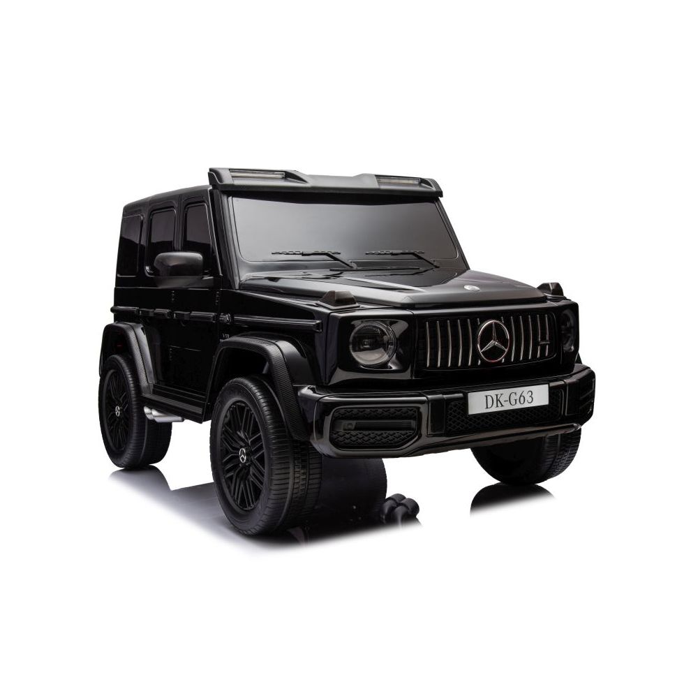 MILŽINIŠKAS „MERCEDES G63“ SU 800 W AKUMULIATORIUMI, 2X24 V, KILIMĖLIAI, LAKAS /DKG63