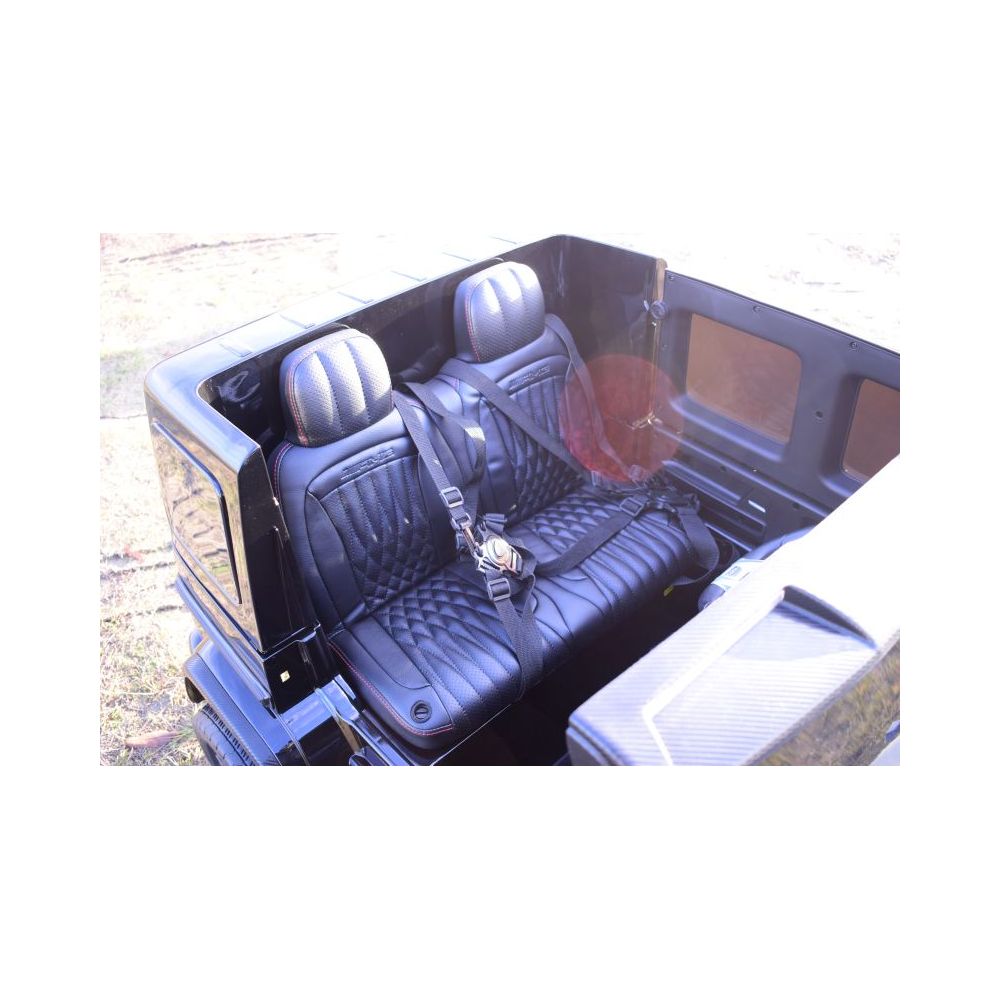OLBRZYMI MERCEDES G63 NA AKUMULATOR 800 W,2X24V DYWANIKI,LAKIER /DKG63