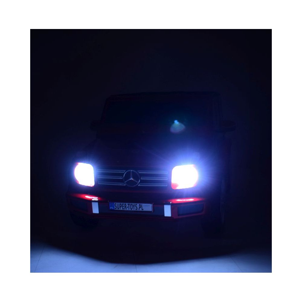 ORIGINALUS „MERCEDES G500“ SU POLIRUOTU KŪNU IR VISOMIS PAPILDOMOMIS FUNKCIJOMIS / XMX627