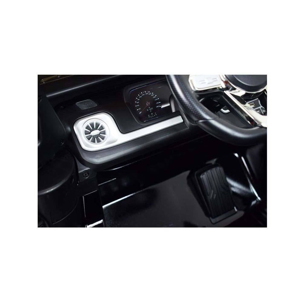 ORIGINALUS „MERCEDES G500“ SU POLIRUOTU KŪNU IR VISOMIS PAPILDOMOMIS FUNKCIJOMIS / XMX627