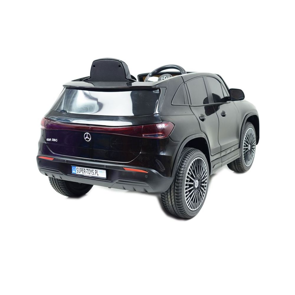 „MERCEDES EQA 250“ SU AKUMULIATORIUMI, VISOS PAPILDOMOS FUNKCIJOS / XMX625