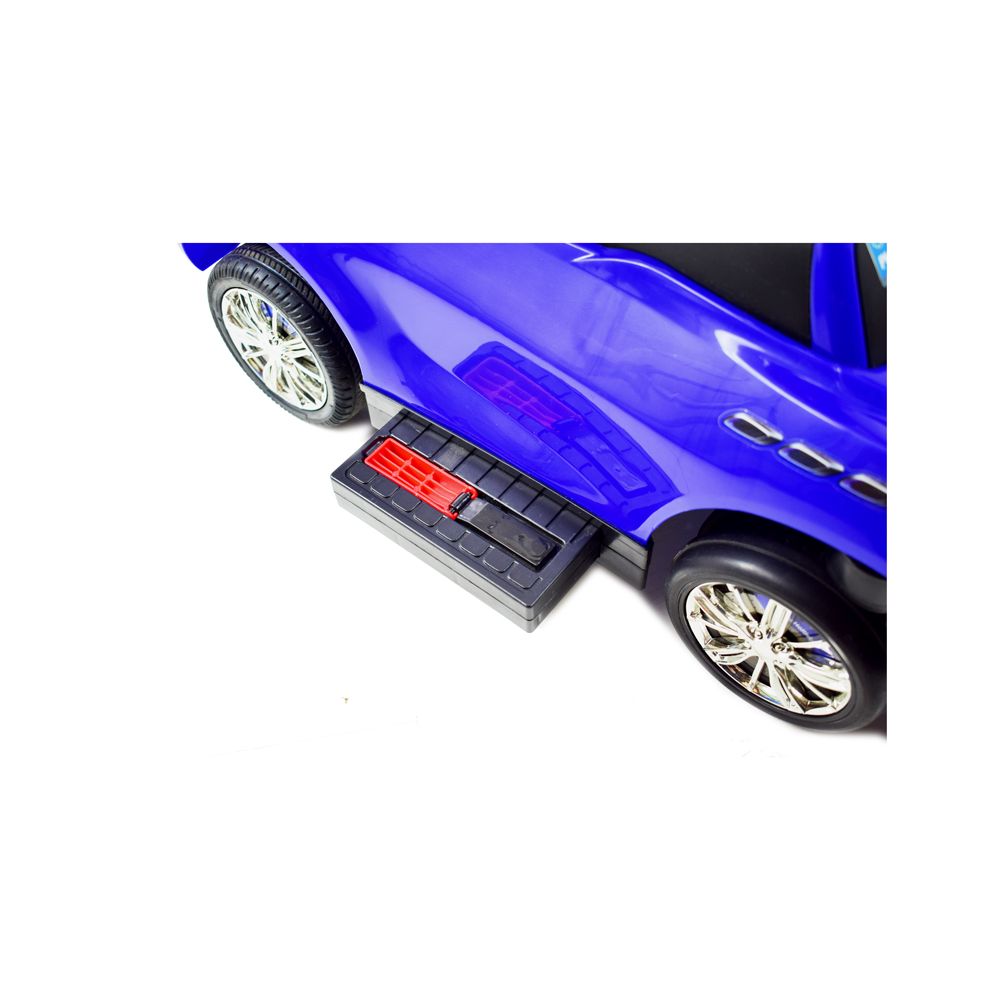 AKUMULIATORINIS VAIKŲ AUTOMOBILIS, STUMIKLIS, STUMIKLIS SU ATSTUMIMO FUNKCIJA, MINKŠTI RATAI, MINKŠTA SĖDYNĖ „5 V 1“ /SXZ1738