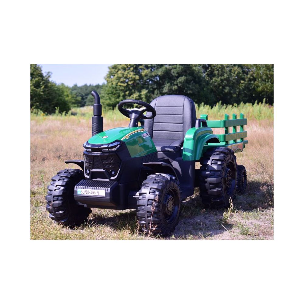 „MEGA TRAKTOR AGRICULTURE“ SU PRIEKABĄ 2X200, 24 V, GREITAS, AUKŠTOS KOKYBĖS / JC000B
