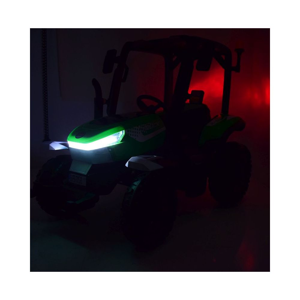 OLBRZYMI TRAKTOR Z PRZYCZEPĄ ,24V, 4X4 JAKOŚĆ/BLT206