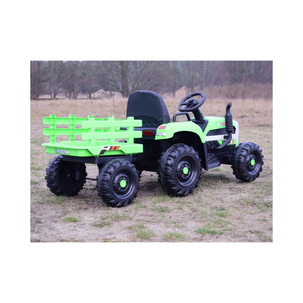 SUPER TRAKTORIUS „FAST“ SU AKUMULIATORIUMI IR PRIEKABĄ, MINKŠTI RATAI, MINKŠTA SĖDYNĖ, NUOTOLINIO VALDYMO PULTAS/JC005