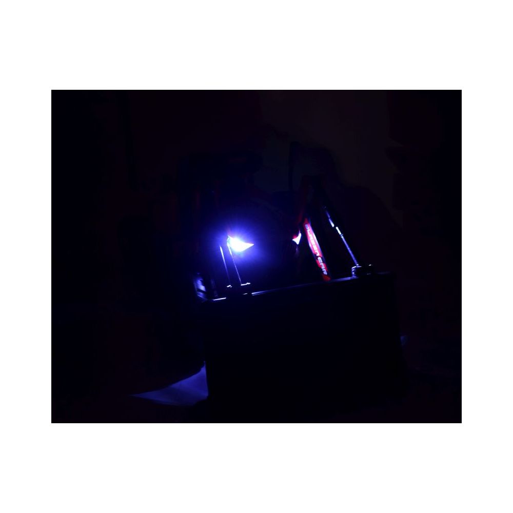 SUPER TRAKTOR+ BLAZIN BULDOZERIS – VEIKIA SU AKUMULIATORIUMI NUOTOLINIO VALDYMO PULTAS/BW-X002A