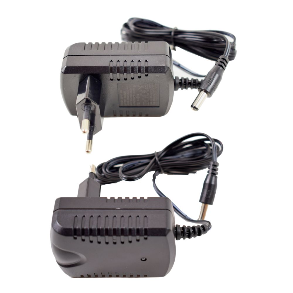 6 V, 500 mA maitinimo šaltinis transporto priemonėms / HKI-50V-060050