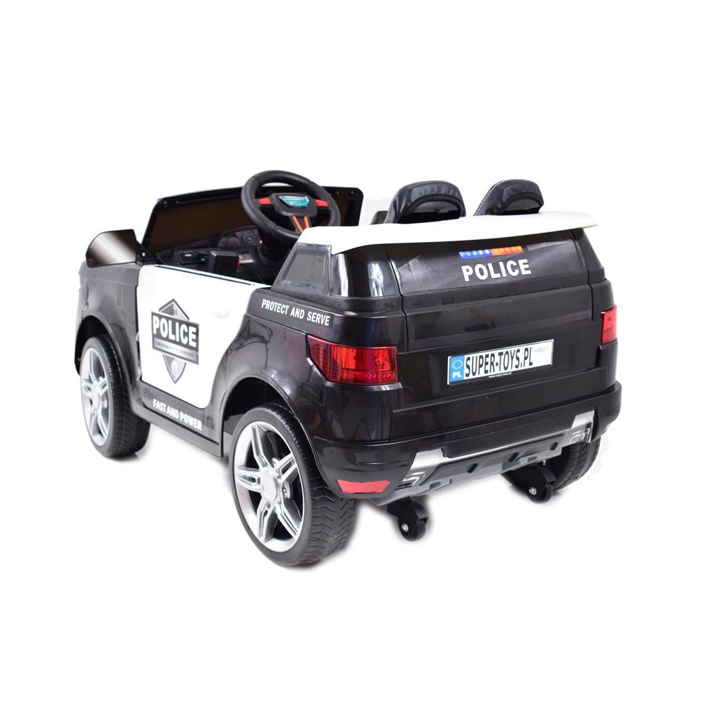 NAUJAUSIAS AKUMULIATORINIS POLICIJOS AUTOMOBILIS „PACIFICATOR“ – ŠVIESOS SIGNALAI, GARSO EFEKTAI, NUOTOLINIO VALDYMO PULTAS/BBH0