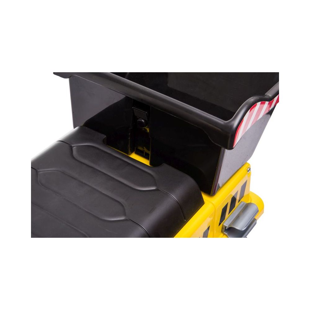 AKUMULIATORINIS ŽAIDIMINIS AUTOMOBILIS-SAVIVARIS SU KASTUVU / GTS-6688-C