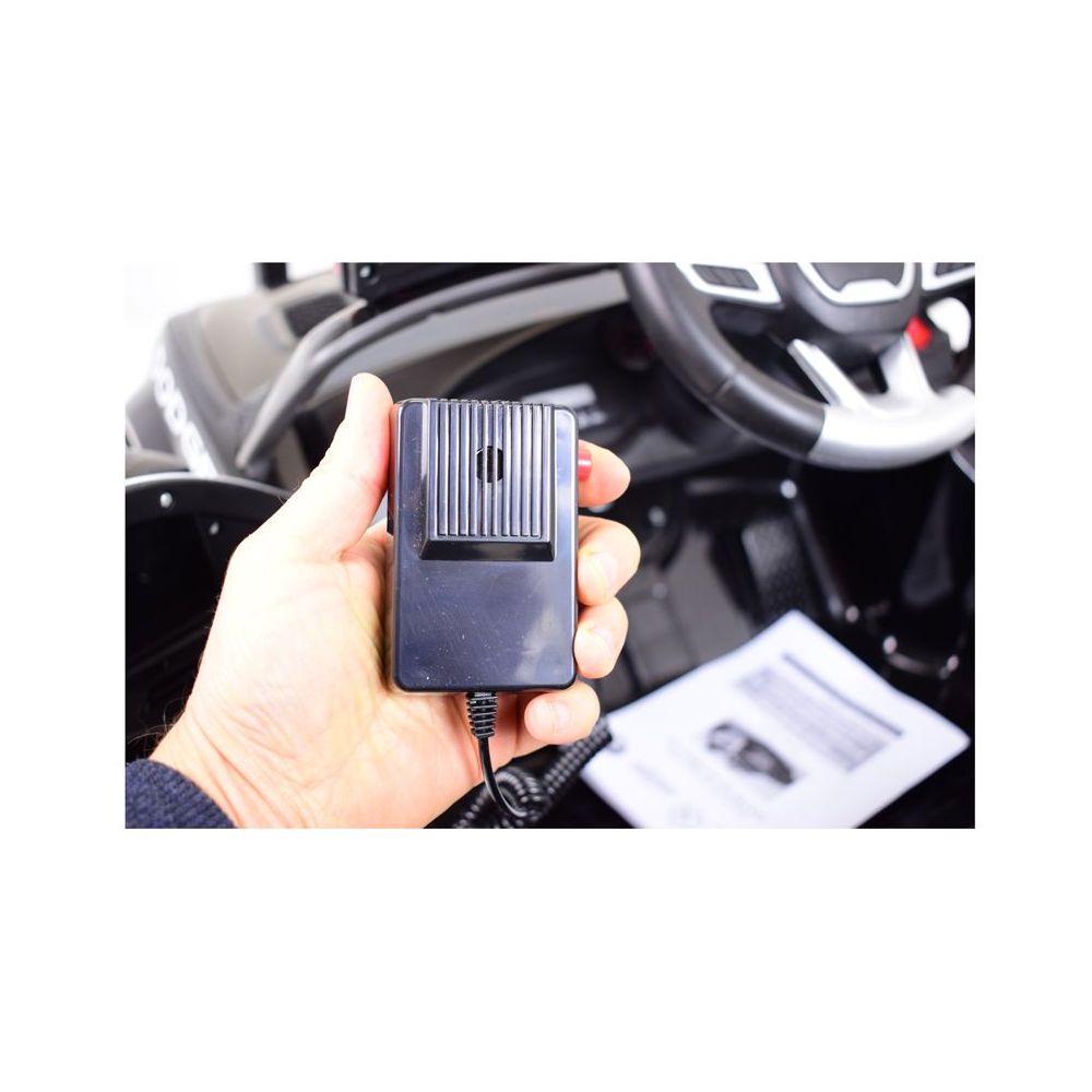 AKUMULIATORINIS AUTOMOBILIS „DODGE CHARGER“ POLICIJA, ŠVIESOS SIGNALAI, GARSO EFEKTAI, NUOTOLINIO VALDYMO PULTAS/ZB-911