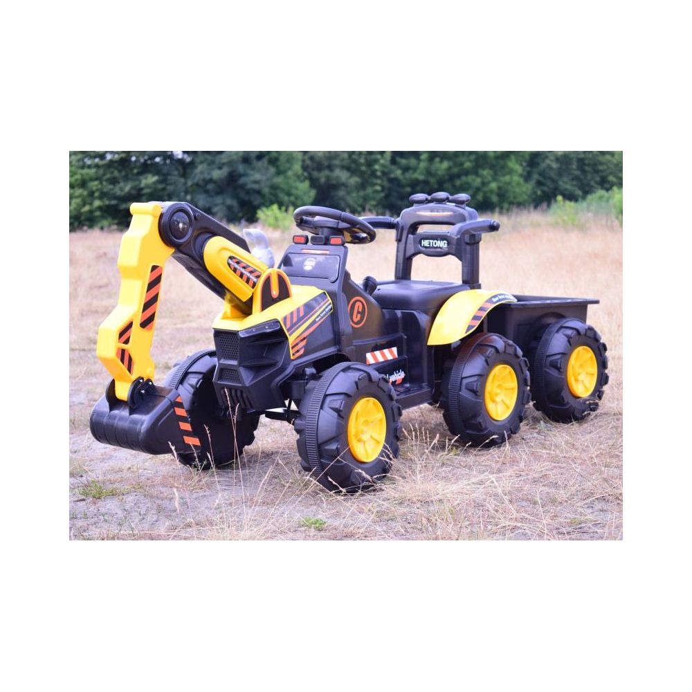TRAKTOR, KOPARKA NA AKUMULATOR+PRZYCZEPA,PILOT /HT9158