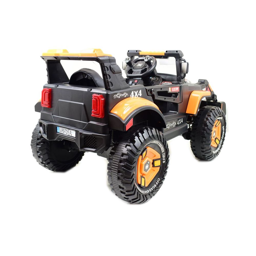 WIELKI JEEP, KOPARKA NA AKUMULATOR 4X4 Z PILOTEM/XZ-1158