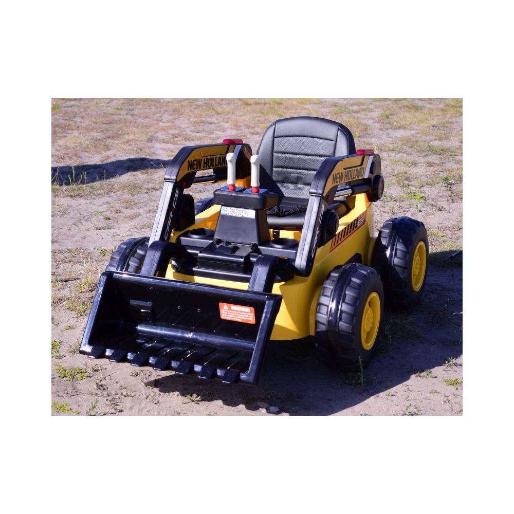 WIELKI SPYCHACZ - LOADER NEW HOLLAND NA AKUMULATOR, PILOT/XMX626