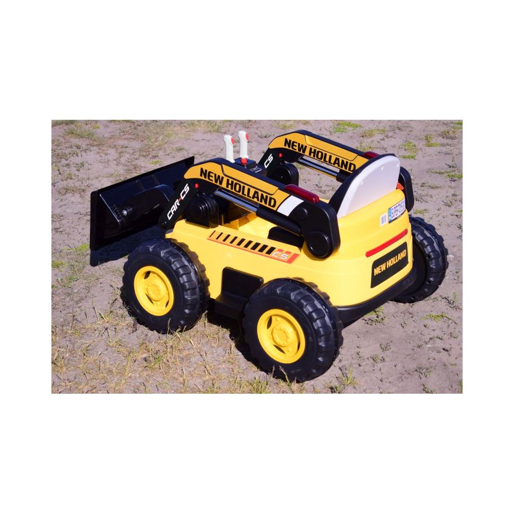 WIELKI SPYCHACZ - LOADER NEW HOLLAND NA AKUMULATOR, PILOT/XMX626