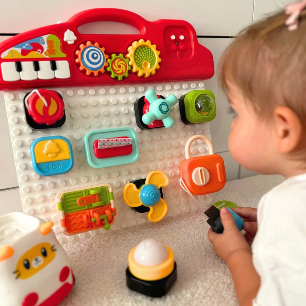 Edukacinė lenta WOOPIE BABY Montessori – spalvingas užsiėmimų skydelis
