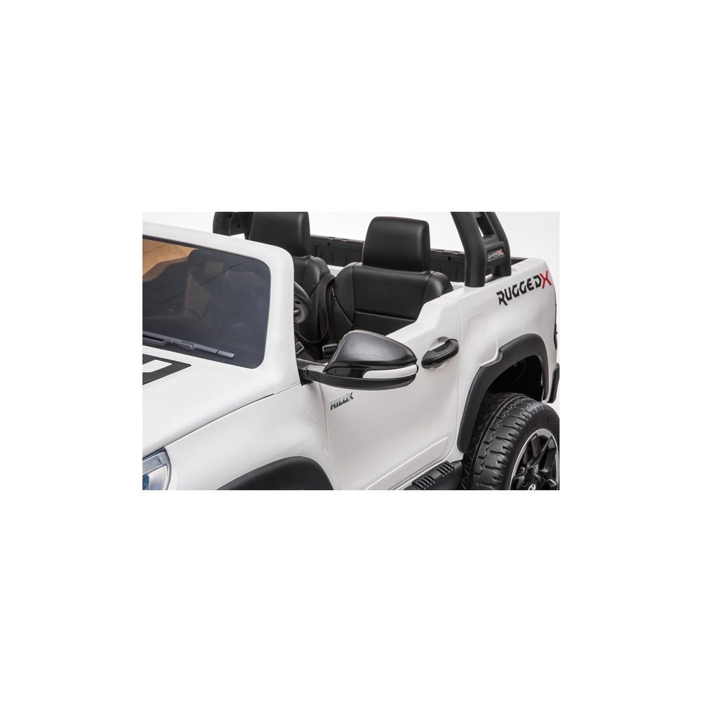 Auto na Akumulator Toyota Hilux Biały